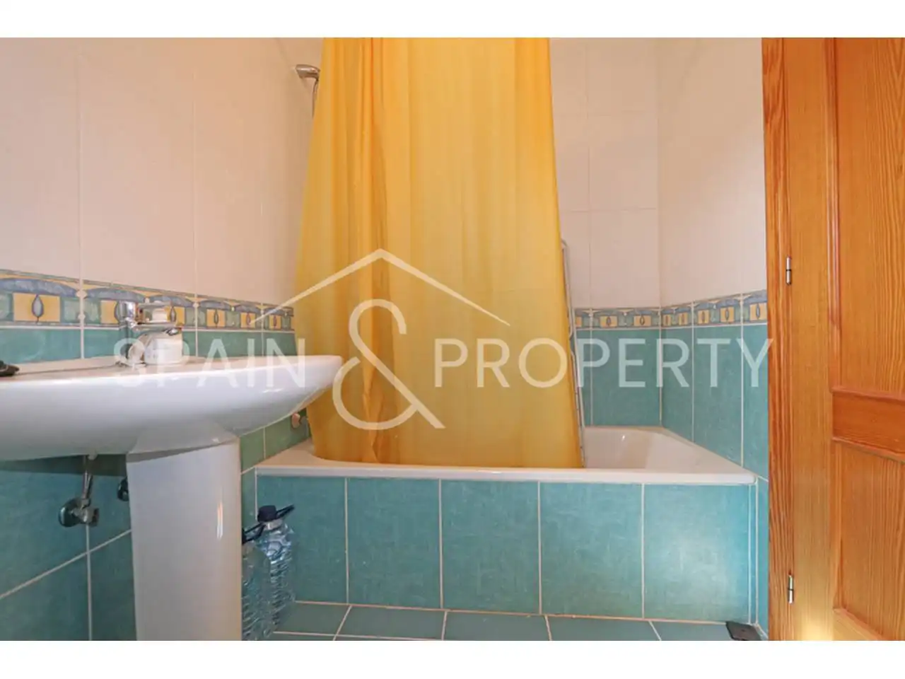 Baño de Casa adosada en venta en Montroi / Montroy