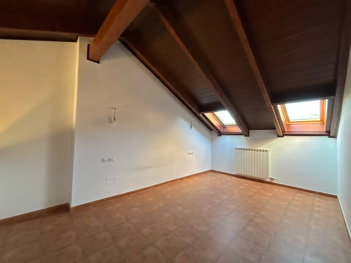 Dúplex en venta en Sojuela con Calefacción, Terraza y Trastero