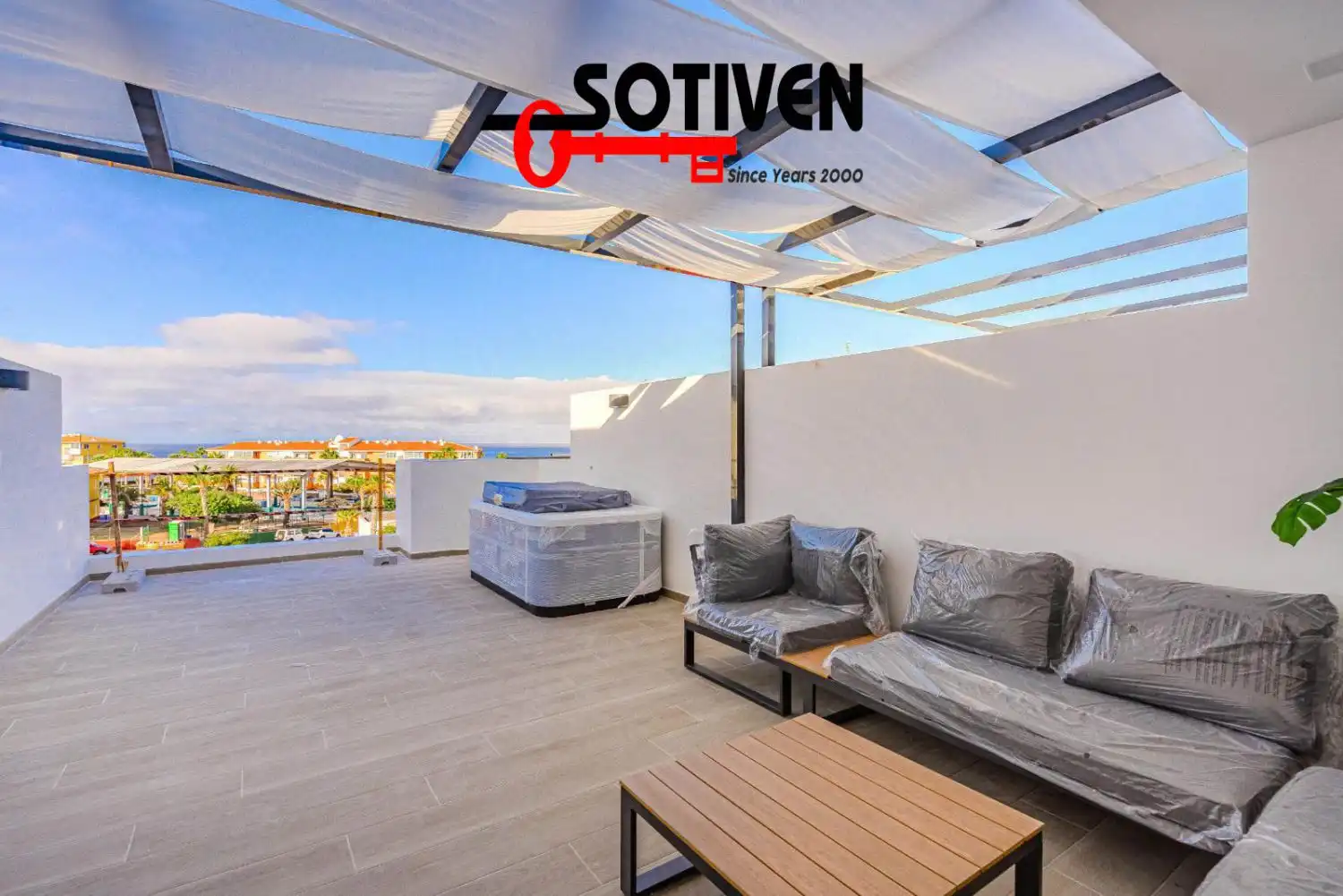 Maison mitoyenne avec terrasse à vendre à Playa de San Juan