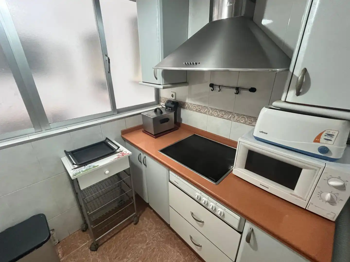 Appartamento con terrazza in affitto a Calle URBION, imagen 10