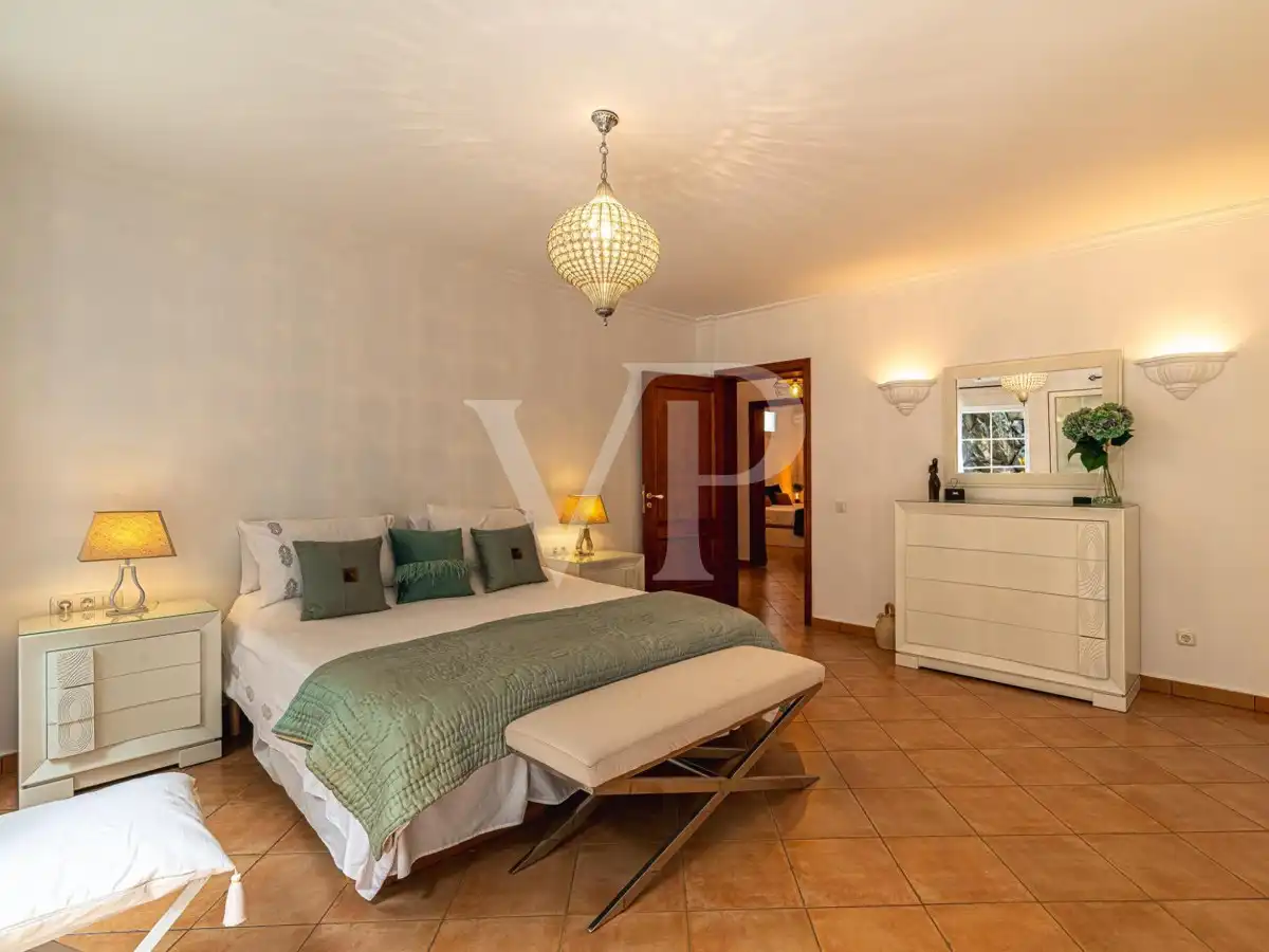 Houses for sale in Playa del Duque