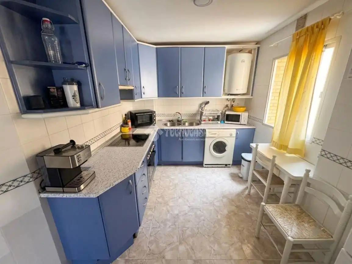 Cocina de Piso en venta en Estepona con Terraza