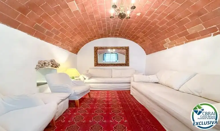 Houses for sale in Espolla, Girona