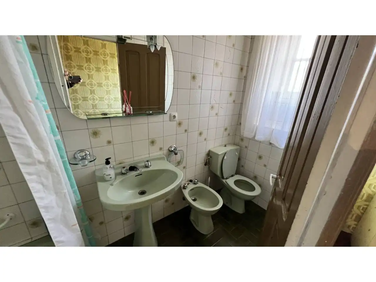 Bany de Casa o xalet en venda en Merindad de Montija amb Calefacció, Jardí privat i Terrassa
