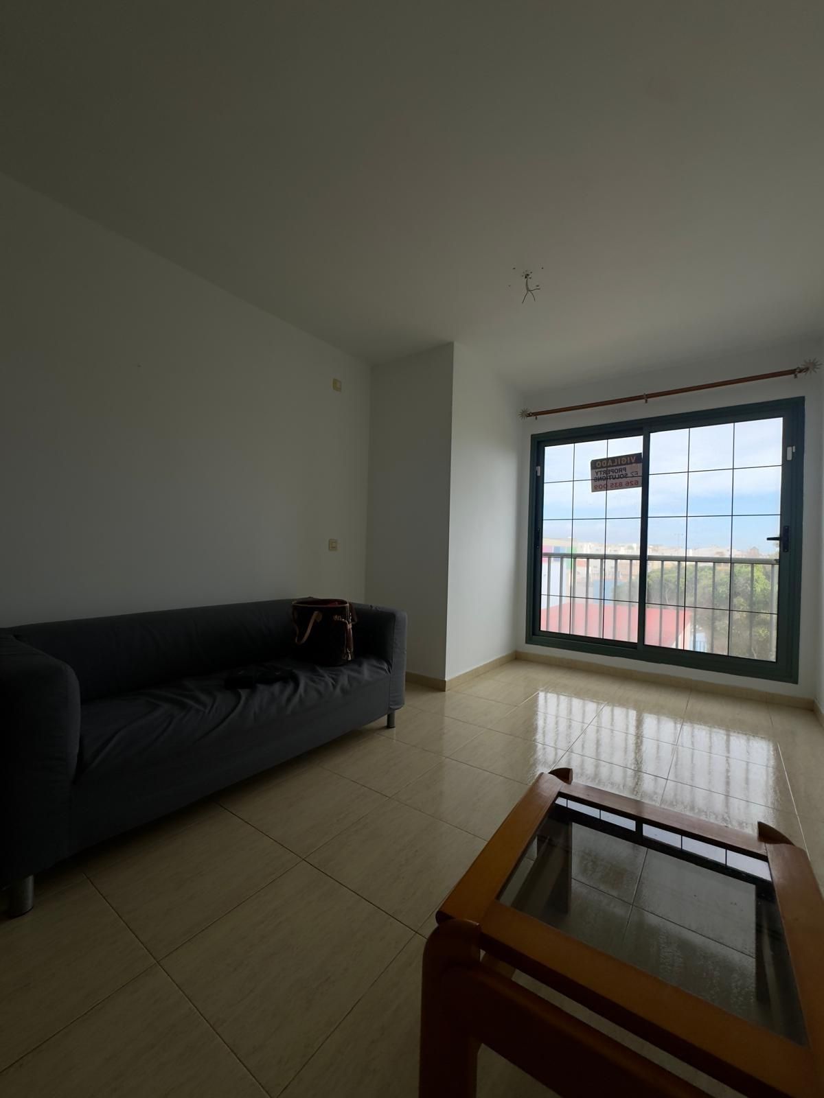 Living room of Flat for sale in Agüimes  with Storage room and Balcony