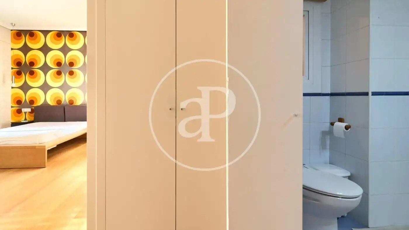 Piso de alquiler en Pl. del Baró de Cortés, Russafa