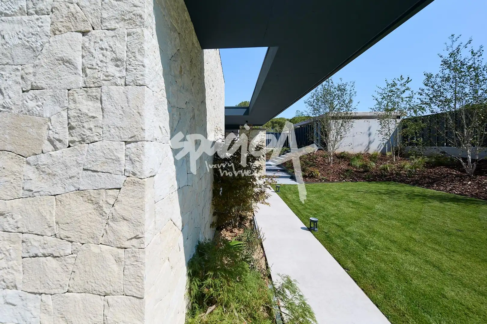 Exterior view of Houses for sale in Boadilla del Monte  with Air Conditioner, Heating and Private garden