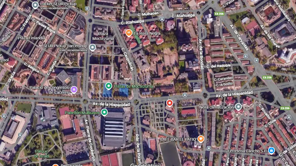 Vista exterior de Local en venta en Cáceres con Aire acondicionado