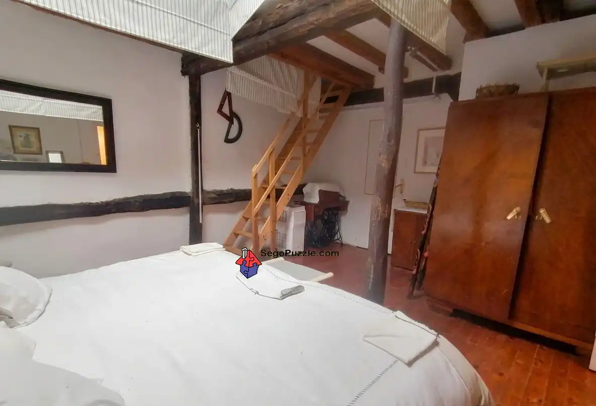Dormitori de Casa o xalet en venda en Torrecaballeros amb Calefacció