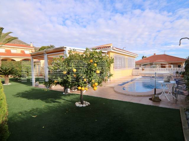 Casa-chalet en Venta en Bolnuevo