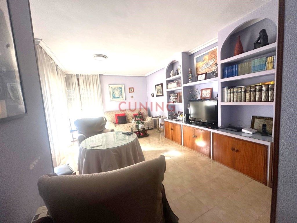 Sala d'estar de Pis en venda en Cáceres Capital