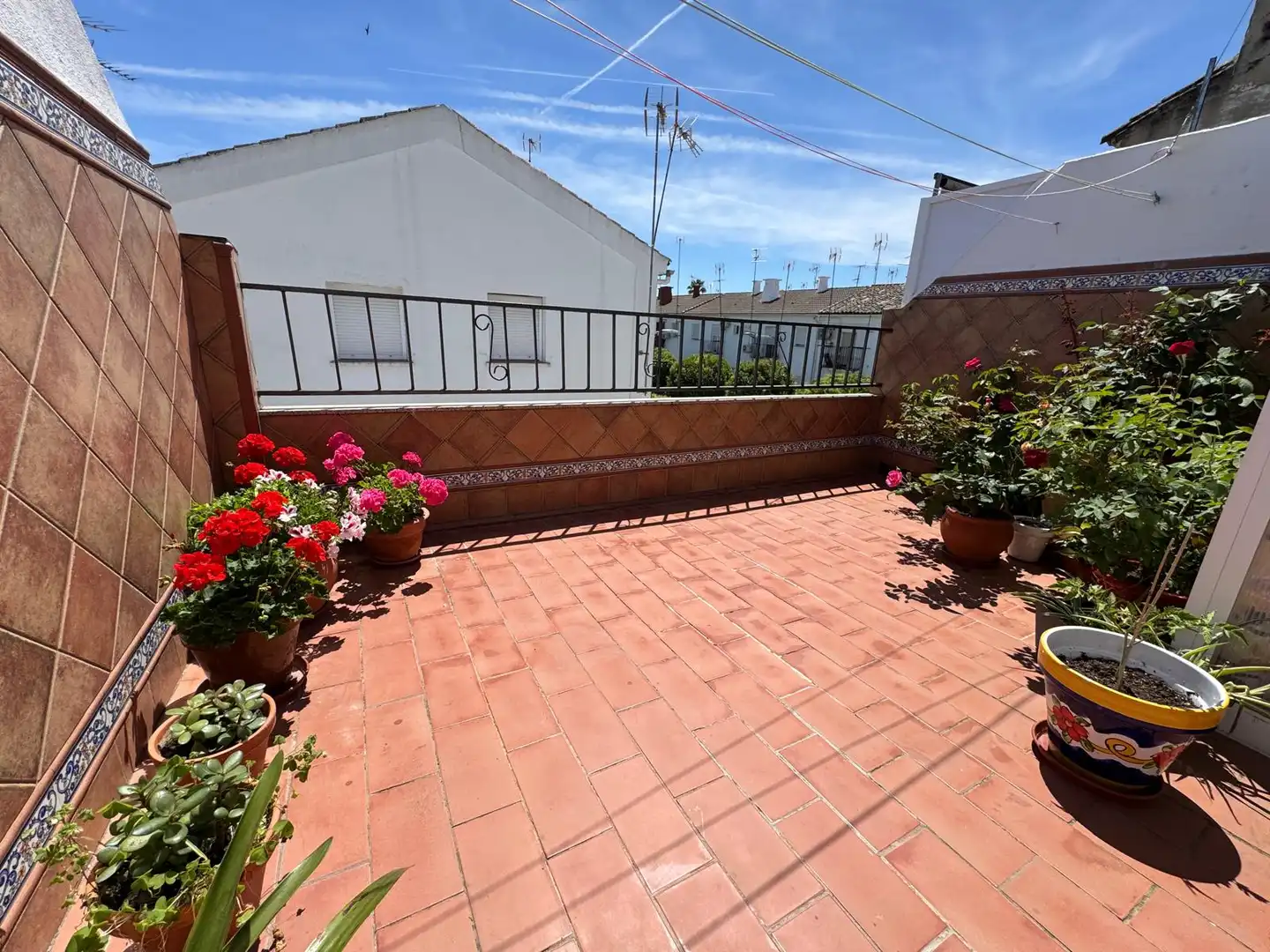 Terrassa de Casa o xalet en venda en Andújar amb Aire condicionat, Terrassa i Moblat