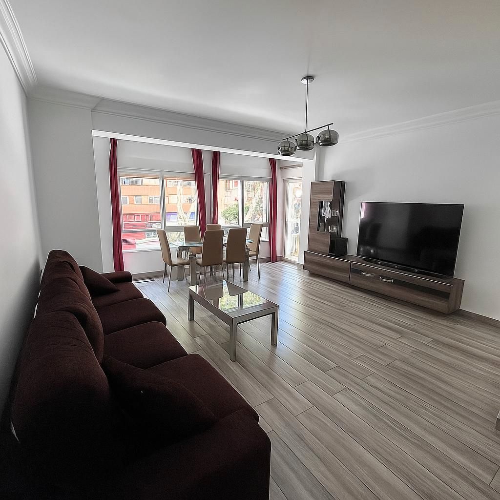 Living room of Flat for sale in Cartagena  with Air Conditioner, Parquet flooring and Storage room
