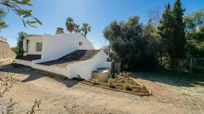 Vista exterior de Casa o xalet en venda en Mijas amb Calefacció, Terrassa i Traster