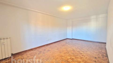 Foto 3 de Piso de alquiler en Calle del Poeta Blas de Otero, ., Ventas,  Madrid Capital