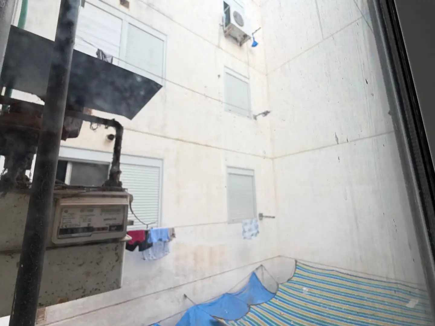 Vista exterior de Apartament en venda en Alicante / Alacant amb Alarma