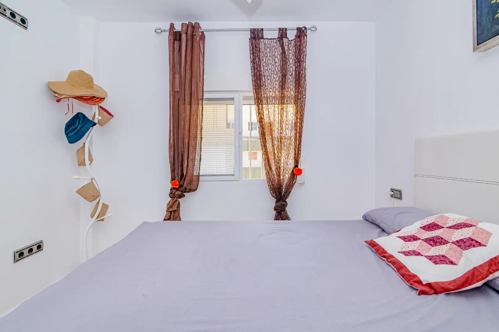 Schlafzimmer von Wohnung zur Miete in Almuñécar mit Klimaanlage, Heizung und Terrasse
