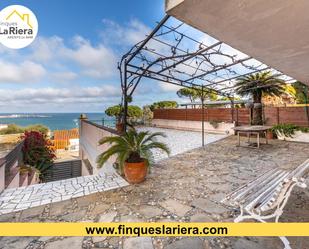 Terrassa de Casa o xalet en venda en Arenys de Mar amb Aire condicionat, Terrassa i Balcó