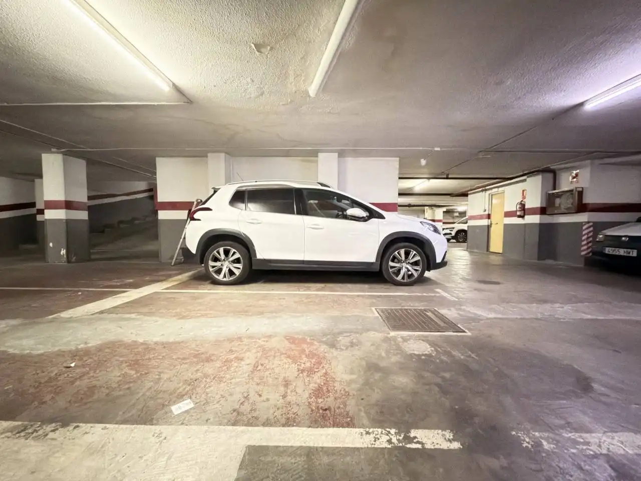 Parking of Garage for rent in Barcelona  with Alarm