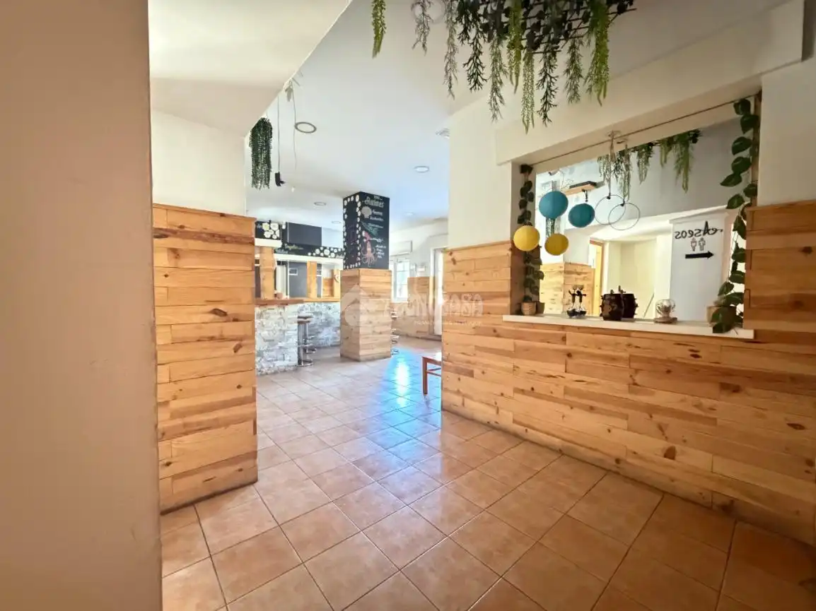 Local de alquiler en Santander con Calefacción