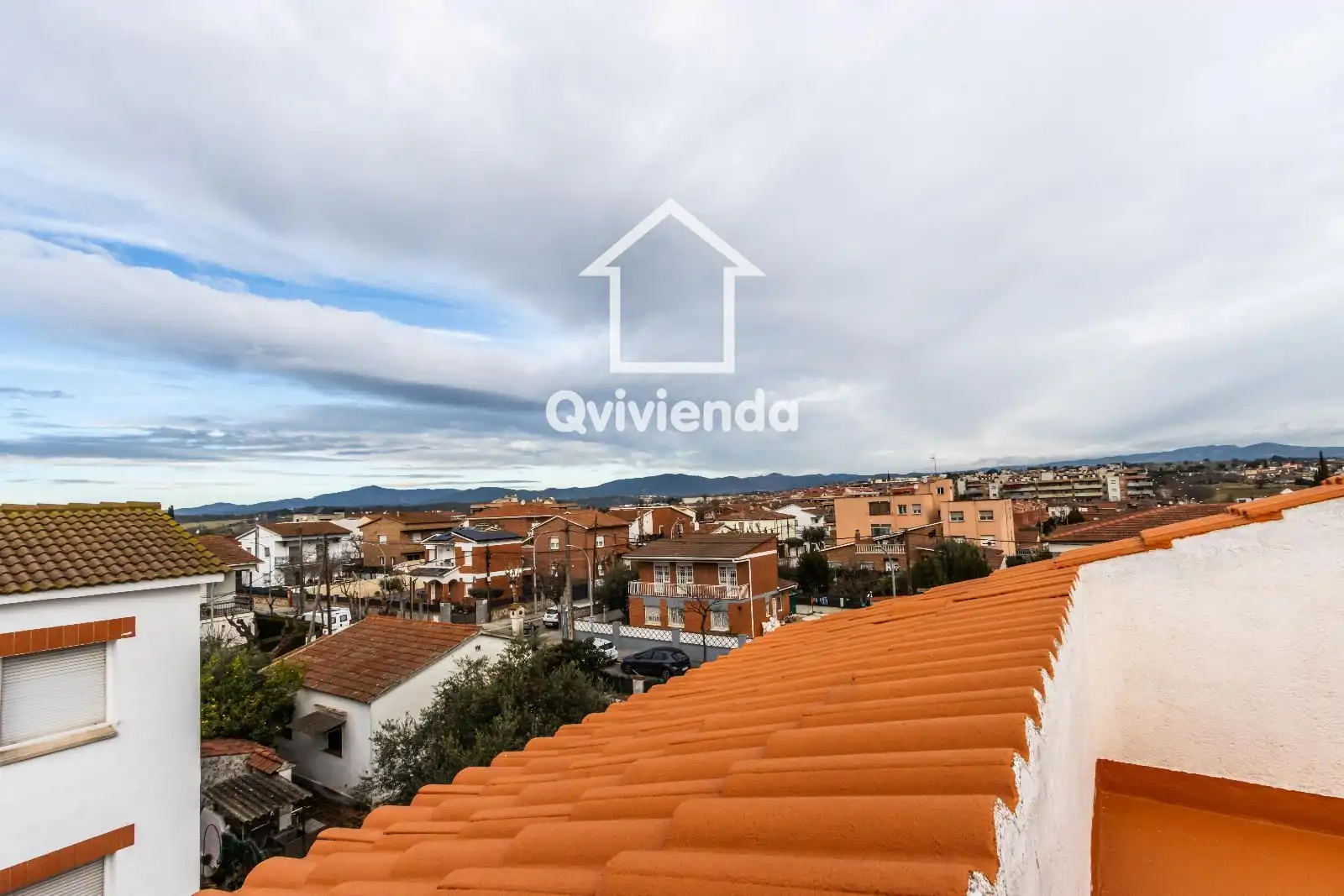 Exterior view of Detached homes for sale in Parets del Vallès  with Air Conditioner, Heating and Private garden