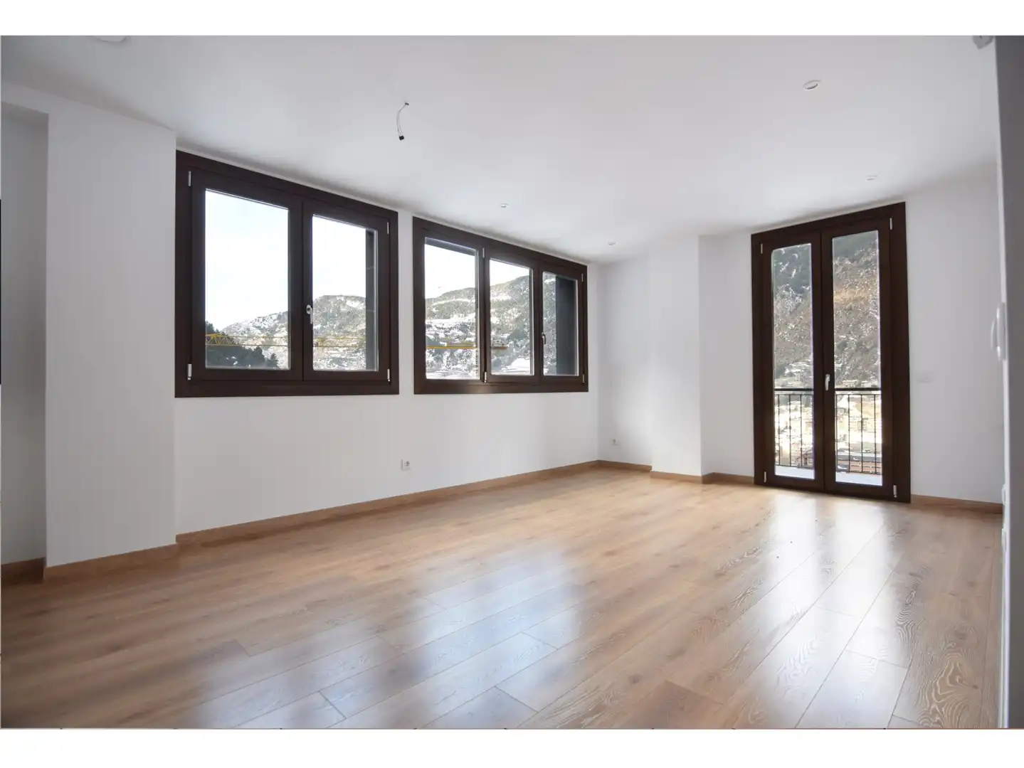 Flat with lift to rent in c/ Mirador d'Encamp 16, Residencial Anyó, Bloc 5, 5e 1a, imagen 3
