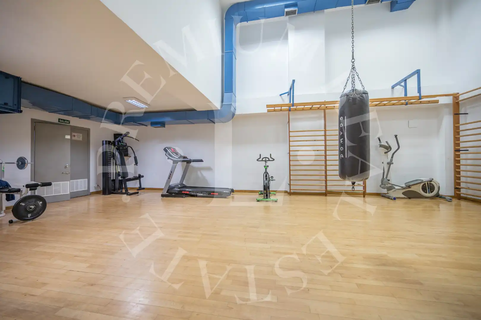 Piso en venta en Madrid con Aire acondicionado, Calefacción y Jardín privado