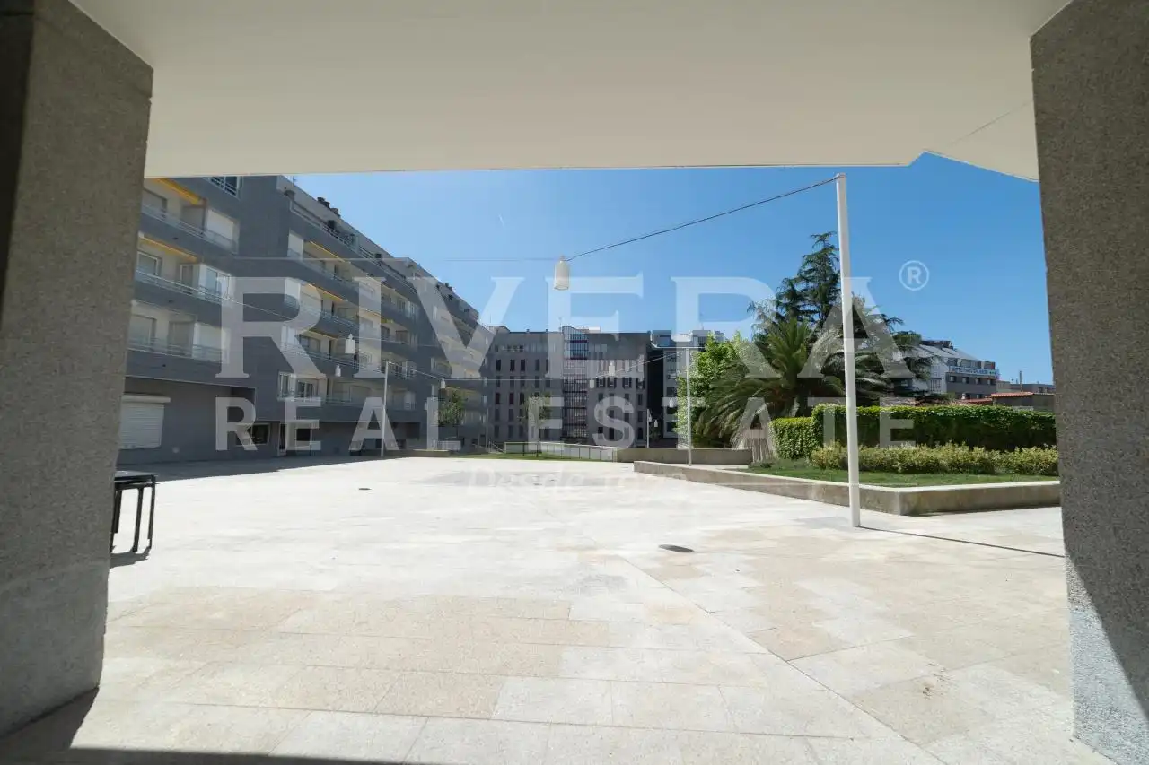 Local comercial en venta en Rúa Viña da Fonte, imagen 32