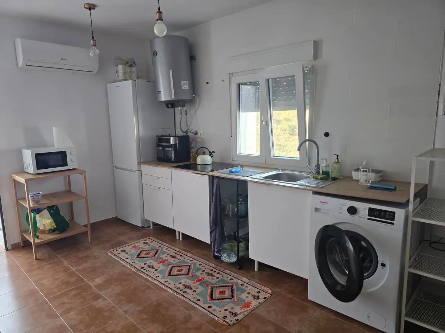 Kitchen of Flat for rent in El Borge  with Air Conditioner, Furnished and Pets allowed