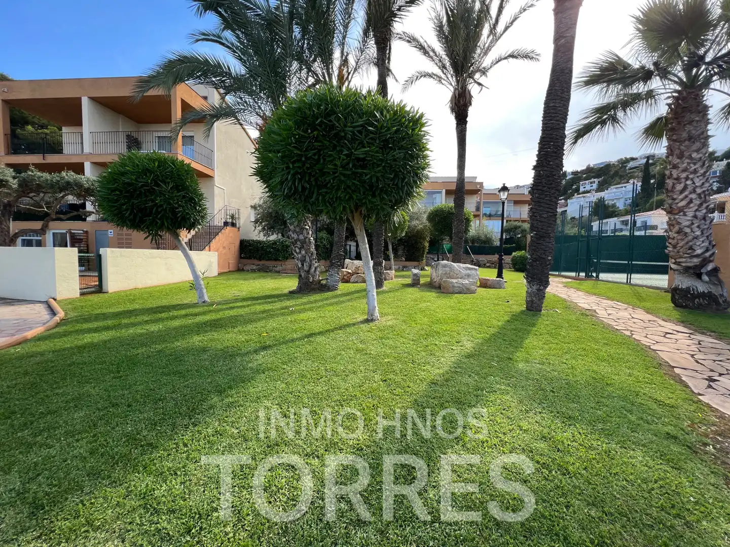 Vista exterior de Casa o xalet en venda en Peñíscola / Peníscola amb Aire condicionat, Jardí privat i Terrassa