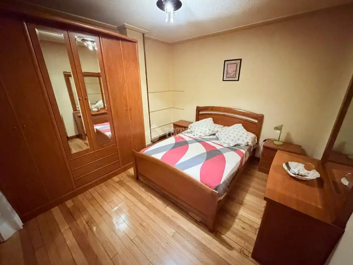 Habitación de Piso en venta en Santander con Calefacción, Parquet y Trastero