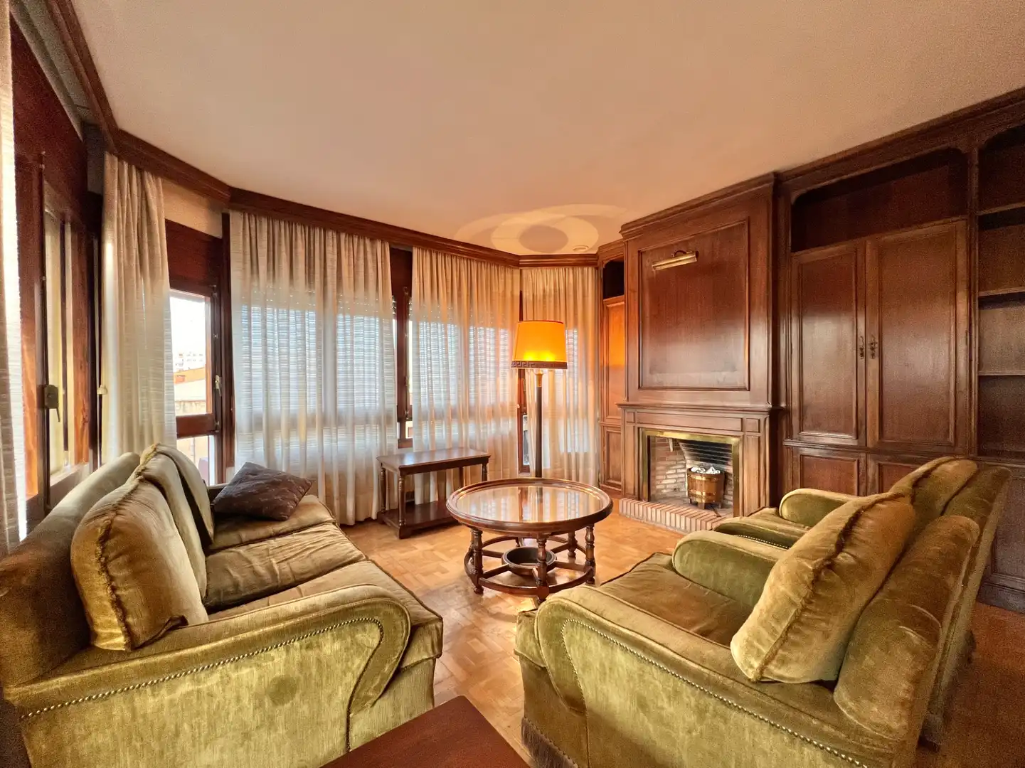 Flat for rent in Carrer Ample, 62, Mestral