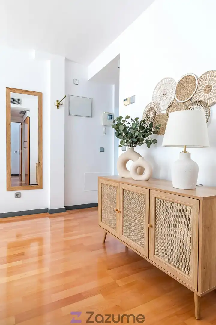 Flat for rent in C. del Divino Redentor, Valdeacederas