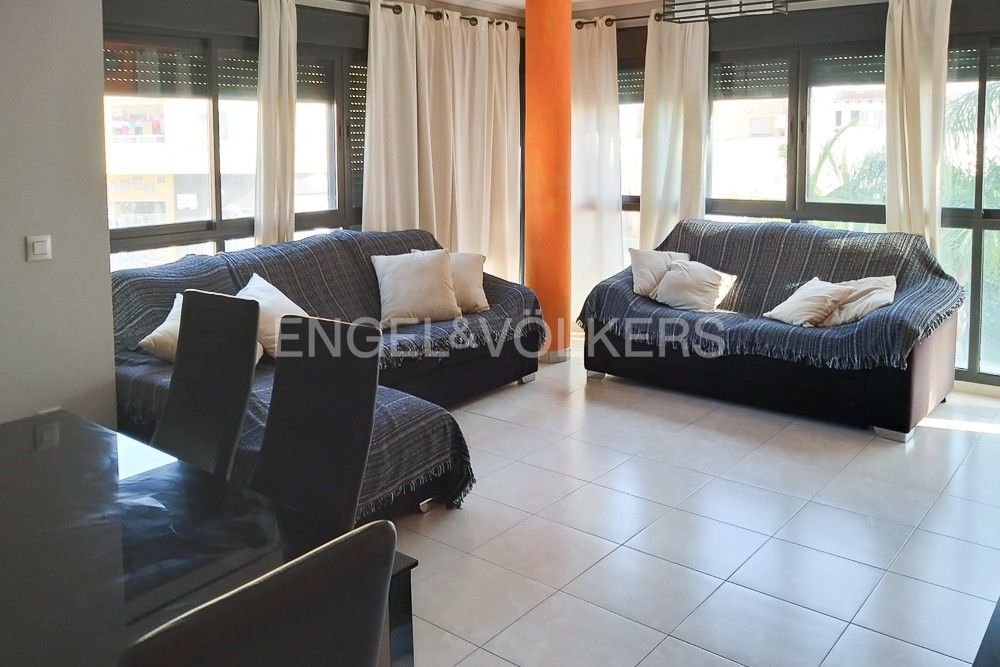 Sala d'estar de Apartament en venda en Ondara amb Aire condicionat, Calefacció i Jardí privat