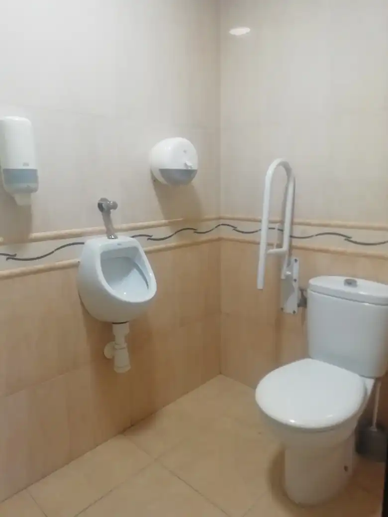 Business premises for sale in Avenida de Panamá, imagen 7