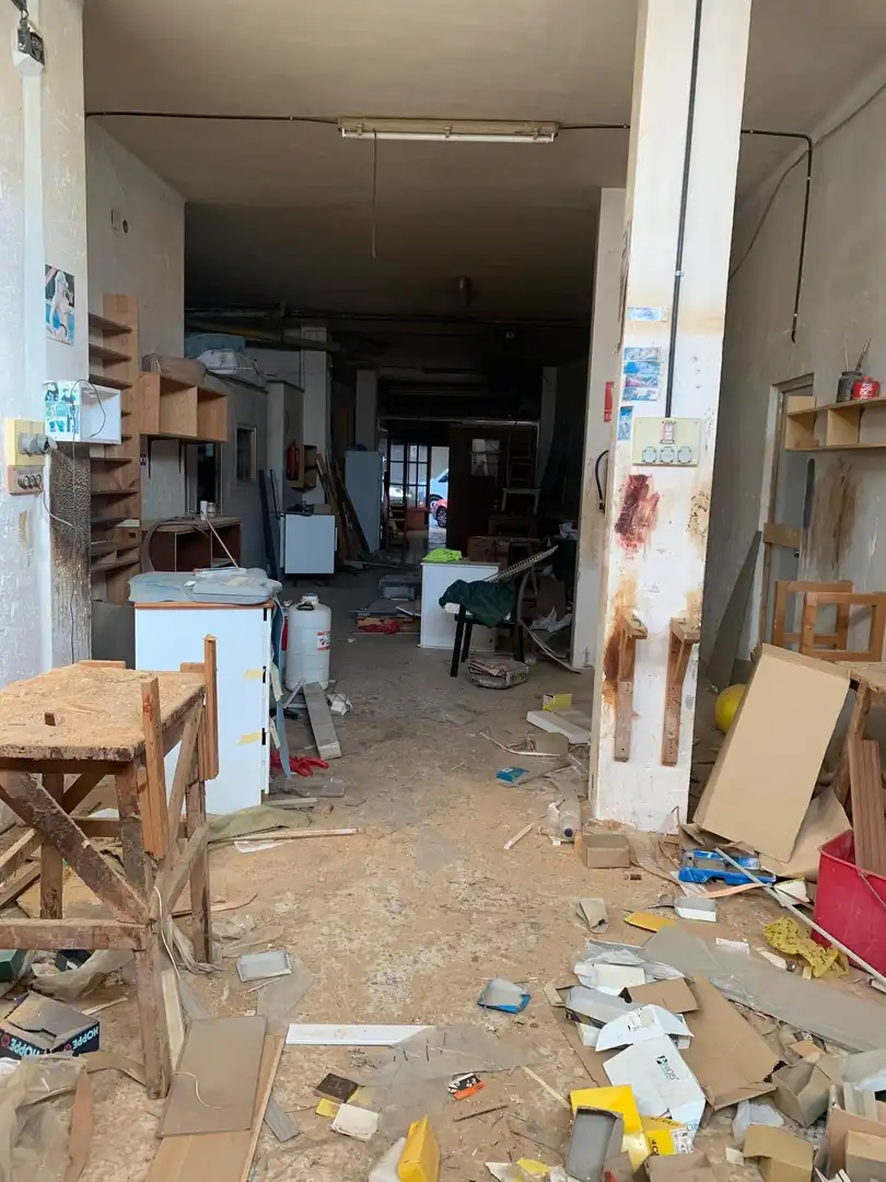 Local comercial en venda a N/A