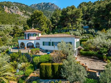 Casa rustica con piscina in vendita a Deià