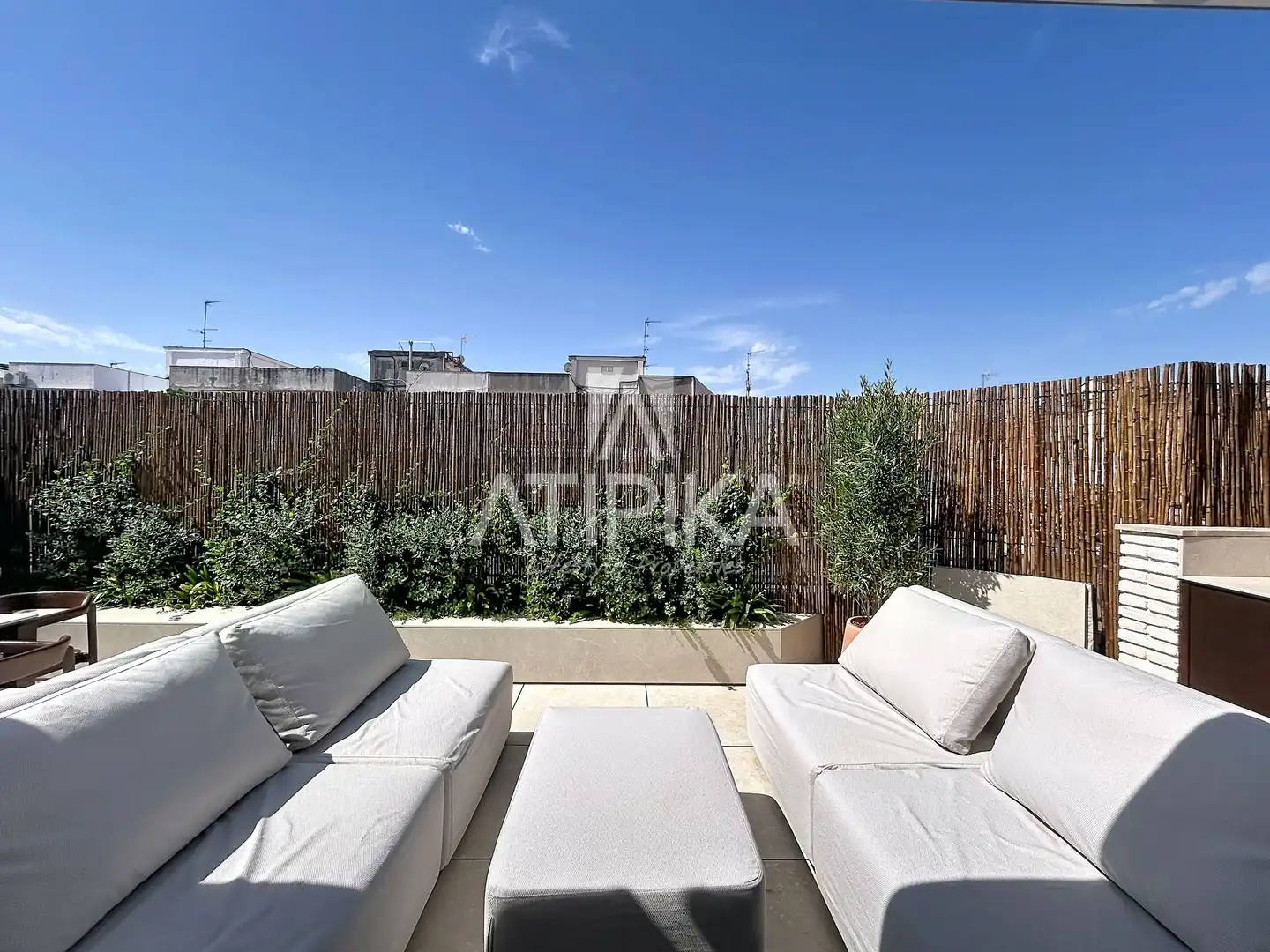 Terrace of Flat for rent in Barcelona  with Air Conditioner, Terrace and Furnished