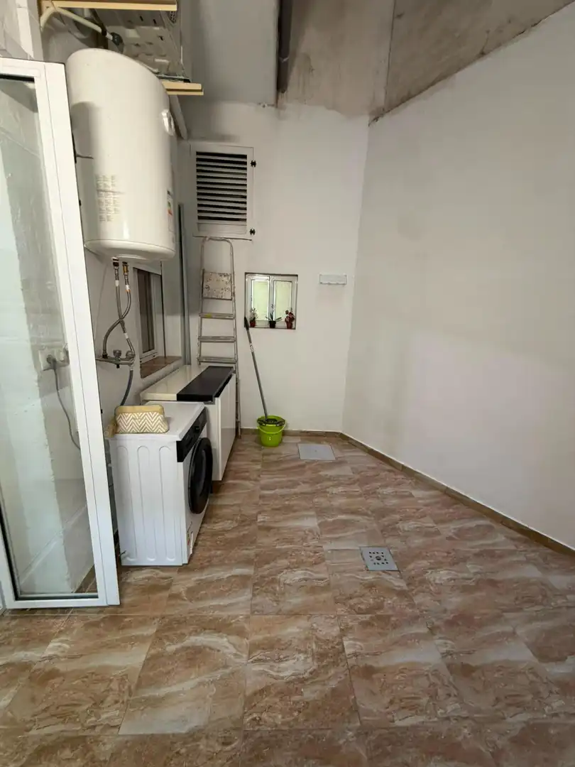 Cocina de Planta baja de alquiler en Alicante / Alacant con Aire acondicionado, Calefacción y Amueblado