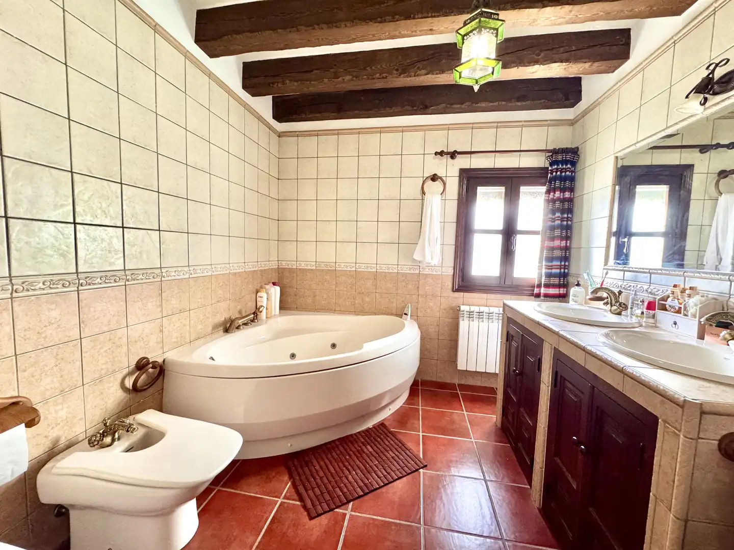 Bathroom of Buildings for sale in Juviles  with Alarm