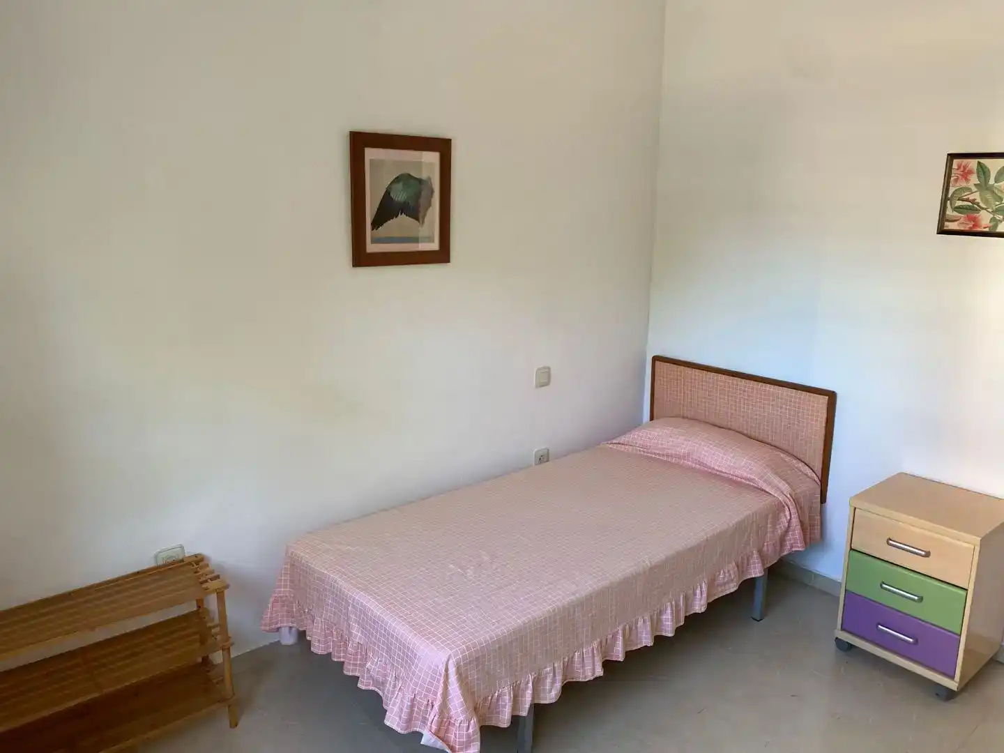 Habitación de Casa o chalet de alquiler en Badajoz con Aire acondicionado, Jardín privado y Trastero
