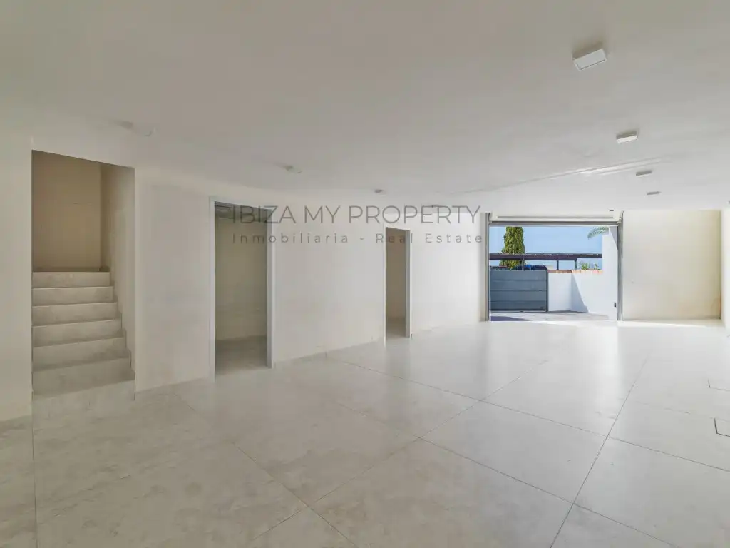Casa o chalet en venta en Santa Eulària des Riu con Aire acondicionado, Trastero y Piscina