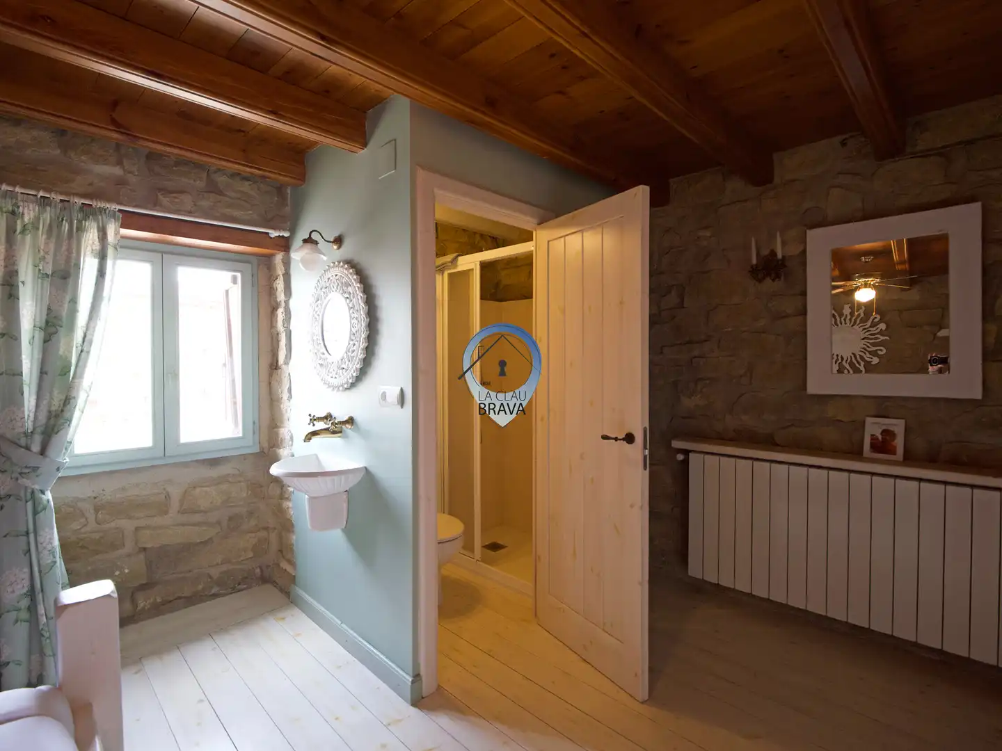Casa o chalet en venta en Ardisa con Aire acondicionado, Jardín privado y Amueblado