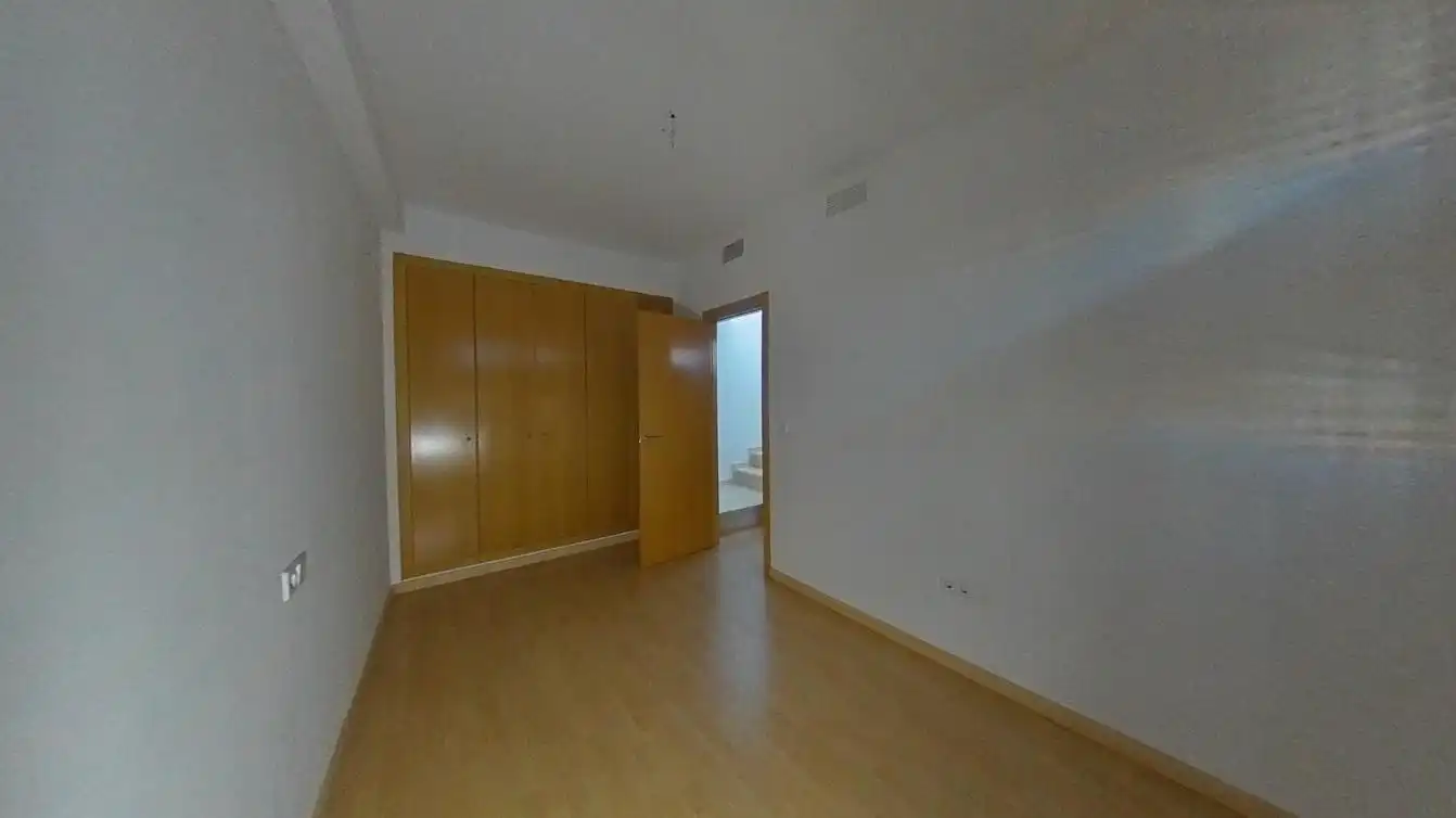 Habitación de Dúplex en venta en Torrent con Piscina