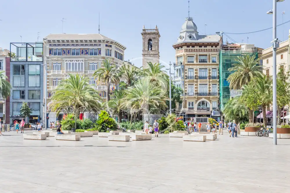 Vista exterior de Pis en venda en Ciutat Vella 