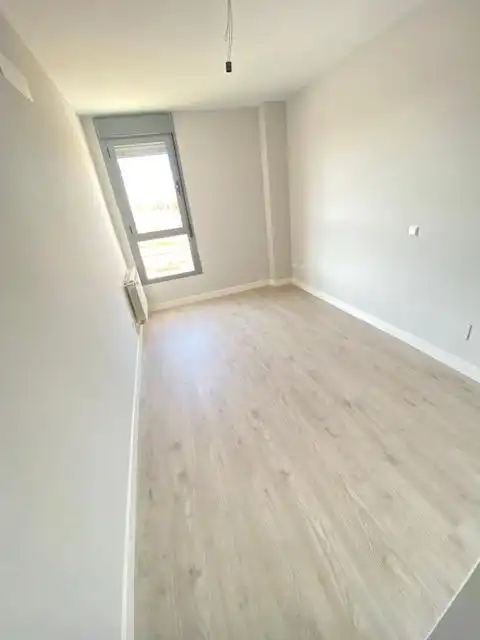 Habitación de Piso en venta en Alovera con Calefacción, Trastero y Piscina