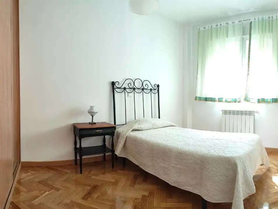Bedroom of Flat for rent in Tarancón  with Parquet flooring and Furnished