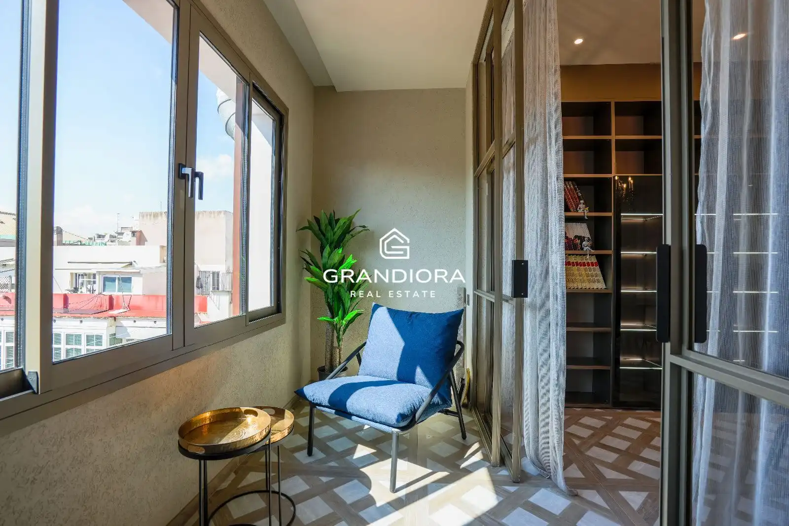 Terrassa de Apartament de lloguer en Badalona amb Aire condicionat, Calefacció i Moblat
