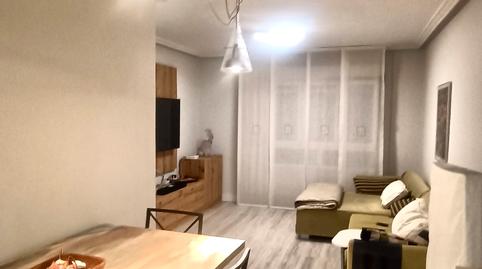 Foto 3 de Piso en venta en Calle Miguel Servet, 1, La Calzada, Asturias