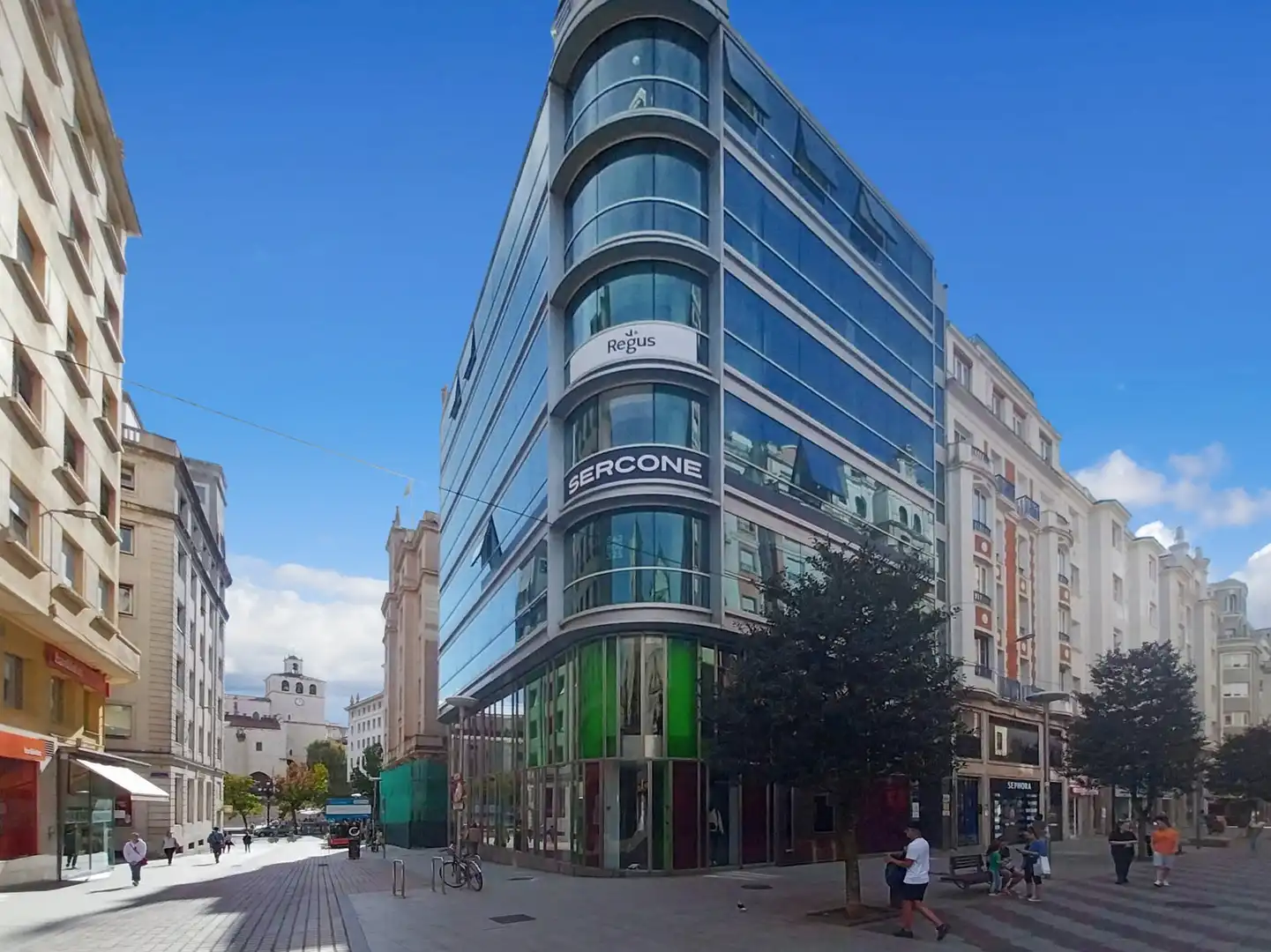 Vista exterior de Oficina de lloguer en Santander amb Aire condicionat, Calefacció i Moblat